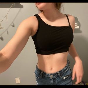 One shoulder ring crop tank